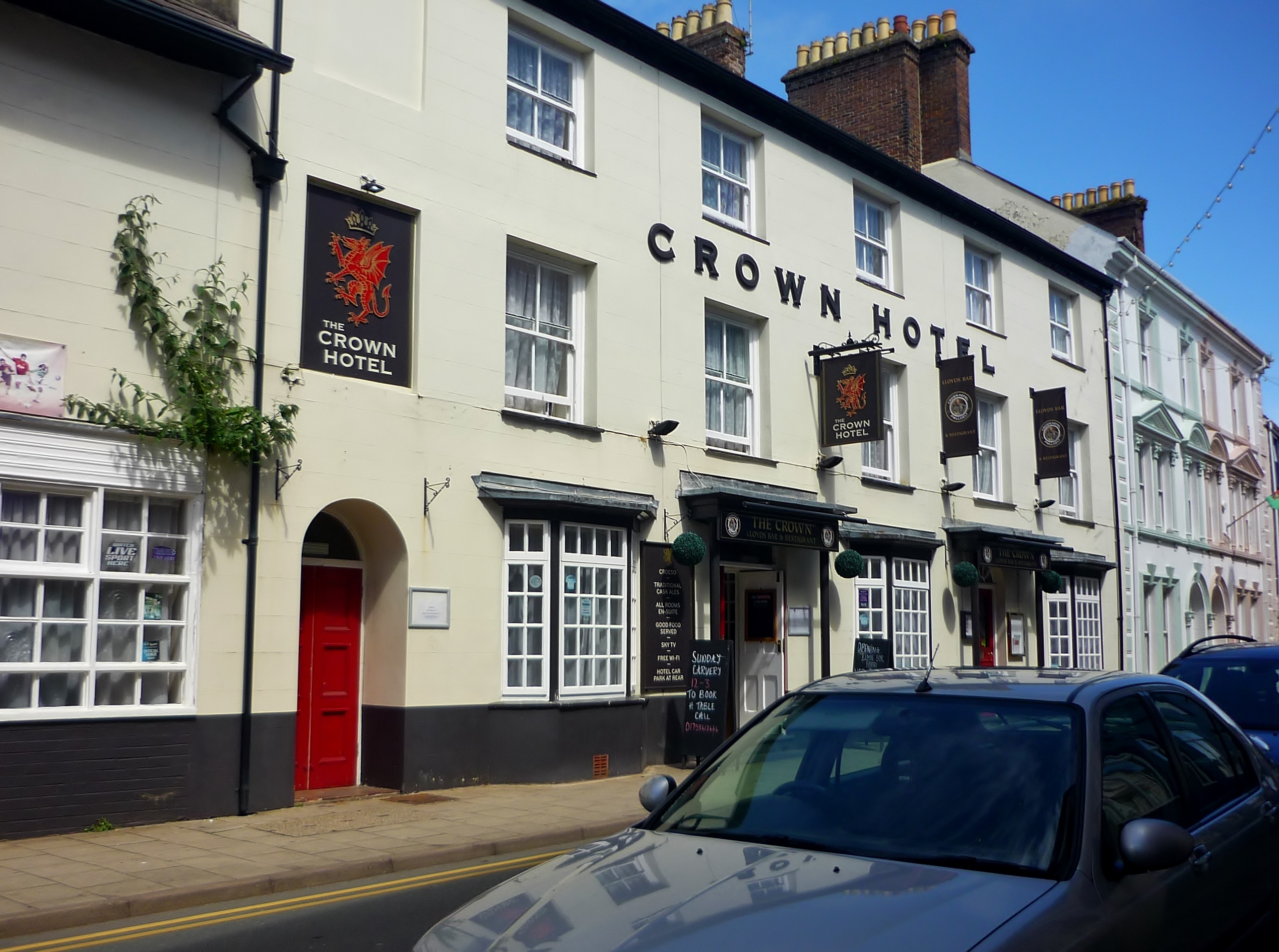 The Crown Hotel